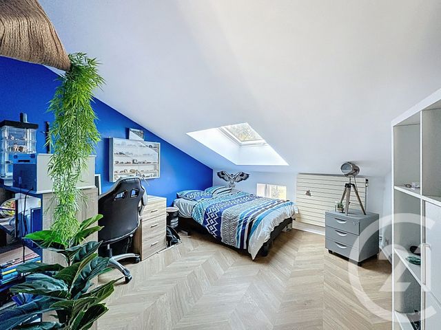 Appartement F4 à vendre - 4 pièces - 120.0 m2 - MOZAC - 63 - AUVERGNE - Century 21 Agence Girard