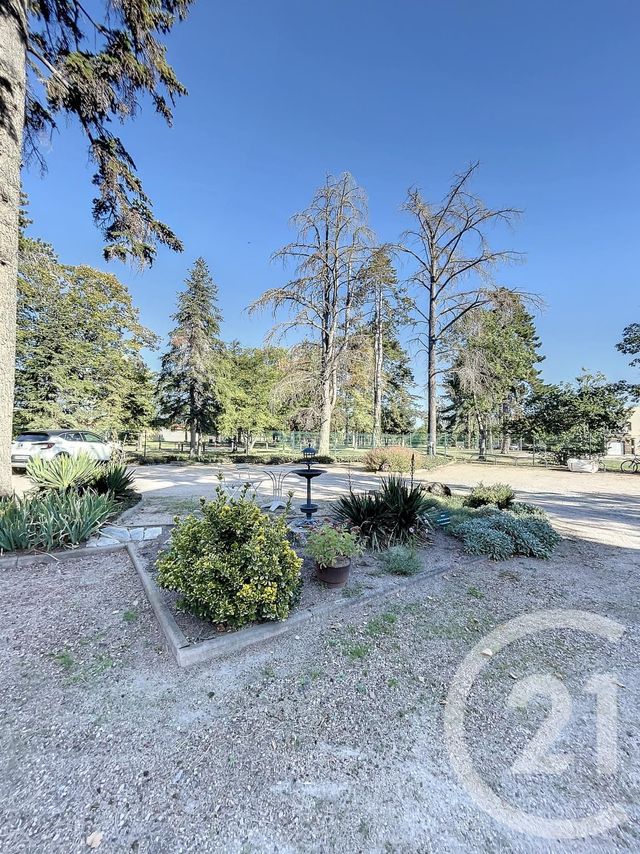 Appartement F4 à vendre - 4 pièces - 120.0 m2 - MOZAC - 63 - AUVERGNE - Century 21 Agence Girard