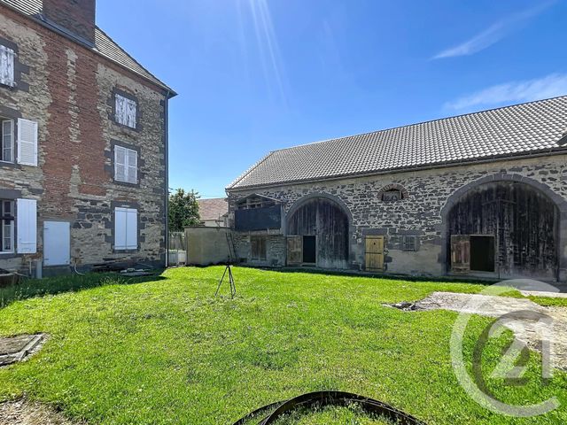 maison à vendre - 9 pièces - 173.68 m2 - SARDON - 63 - AUVERGNE - Century 21 Agence Girard