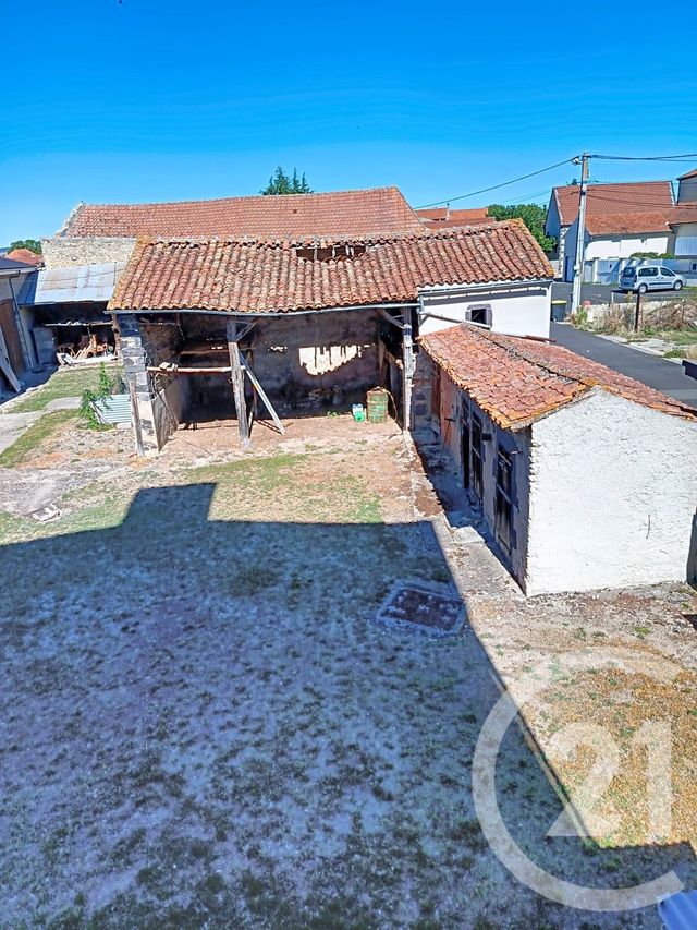 maison à vendre - 9 pièces - 173.68 m2 - SARDON - 63 - AUVERGNE - Century 21 Agence Girard