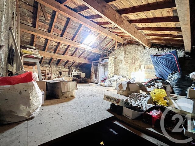 maison à vendre - 4 pièces - 85.44 m2 - CHANAT LA MOUTEYRE - 63 - AUVERGNE - Century 21 Agence Girard