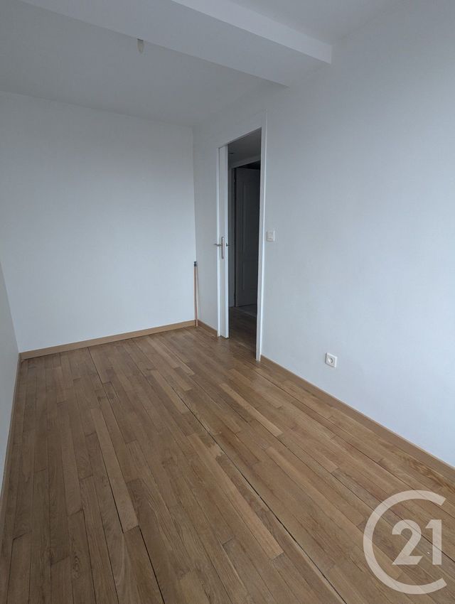 maison à louer - 3 pièces - 57.78 m2 - RIOM - 63 - AUVERGNE - Century 21 Agence Girard