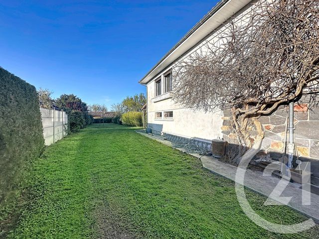maison à vendre - 7 pièces - 180.0 m2 - RIOM - 63 - AUVERGNE - Century 21 Agence Girard