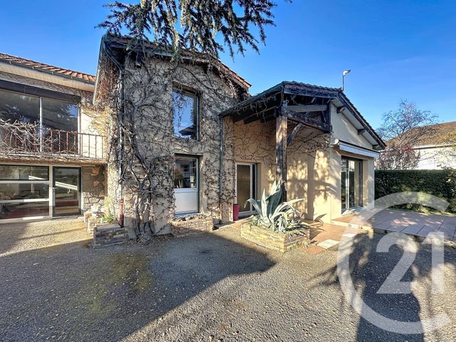 maison à vendre - 7 pièces - 180.0 m2 - RIOM - 63 - AUVERGNE - Century 21 Agence Girard