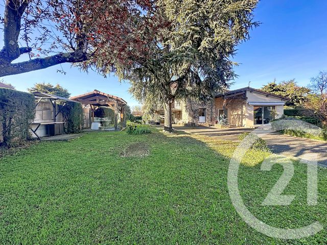 maison à vendre - 7 pièces - 180.0 m2 - RIOM - 63 - AUVERGNE - Century 21 Agence Girard