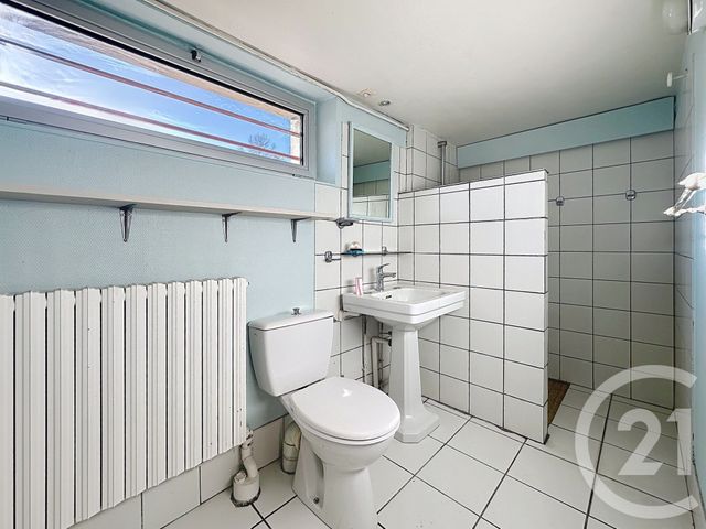 maison à vendre - 7 pièces - 180.0 m2 - RIOM - 63 - AUVERGNE - Century 21 Agence Girard