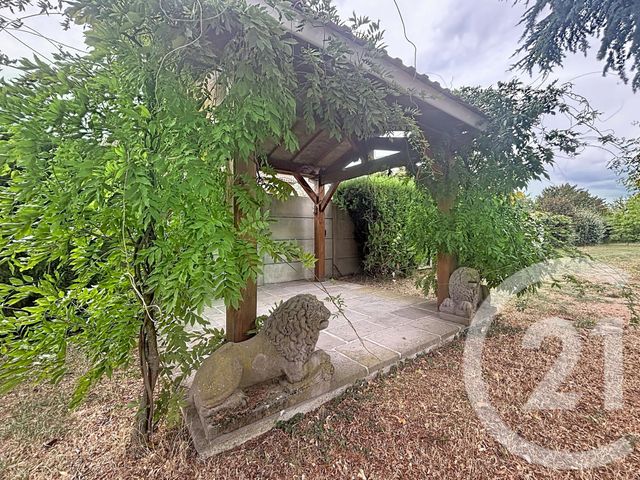 maison à vendre - 7 pièces - 180.0 m2 - RIOM - 63 - AUVERGNE - Century 21 Agence Girard
