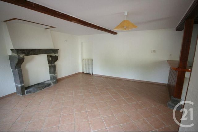 maison à louer - 4 pièces - 87.0 m2 - MARSAT - 63 - AUVERGNE - Century 21 Agence Girard