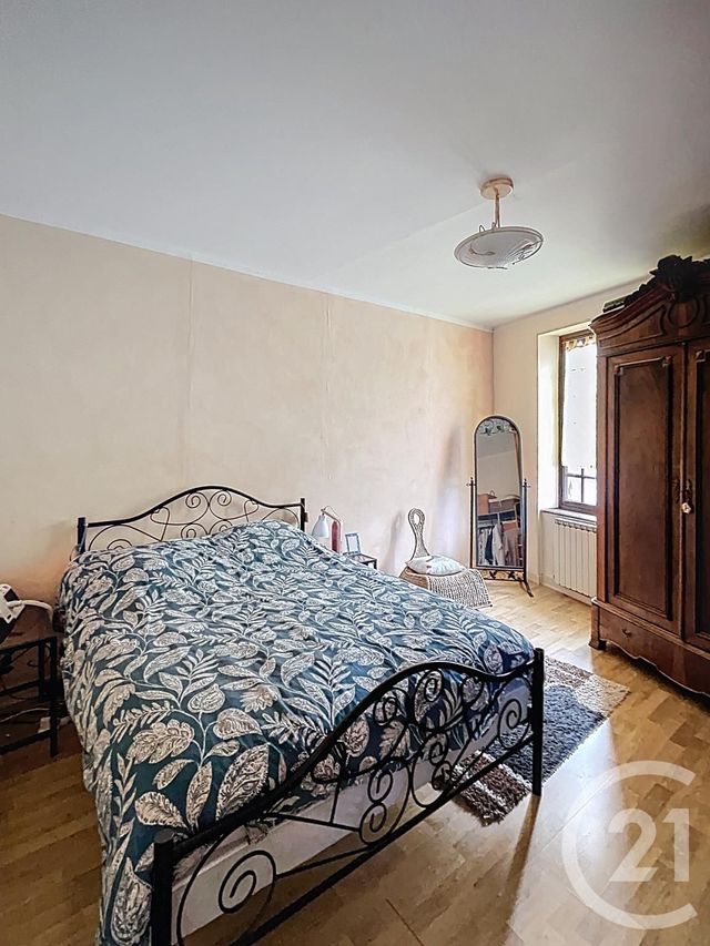 maison à vendre - 5 pièces - 100.0 m2 - ST BONNET PRES RIOM - 63 - AUVERGNE - Century 21 Agence Girard