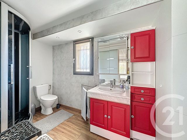 maison à vendre - 7 pièces - 183.0 m2 - ST MYON - 63 - AUVERGNE - Century 21 Agence Girard