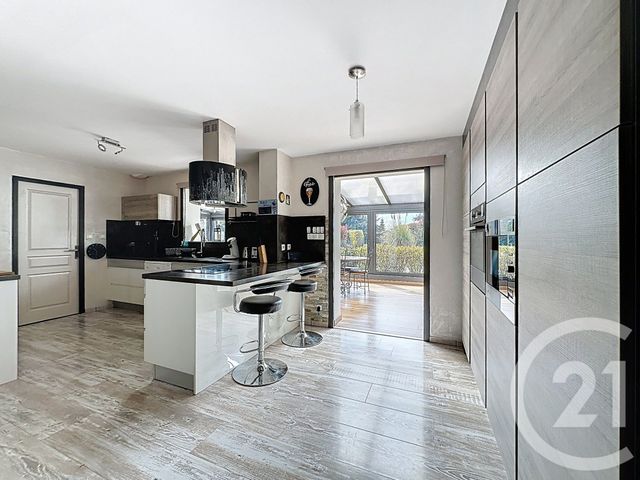 maison à vendre - 7 pièces - 183.0 m2 - ST MYON - 63 - AUVERGNE - Century 21 Agence Girard