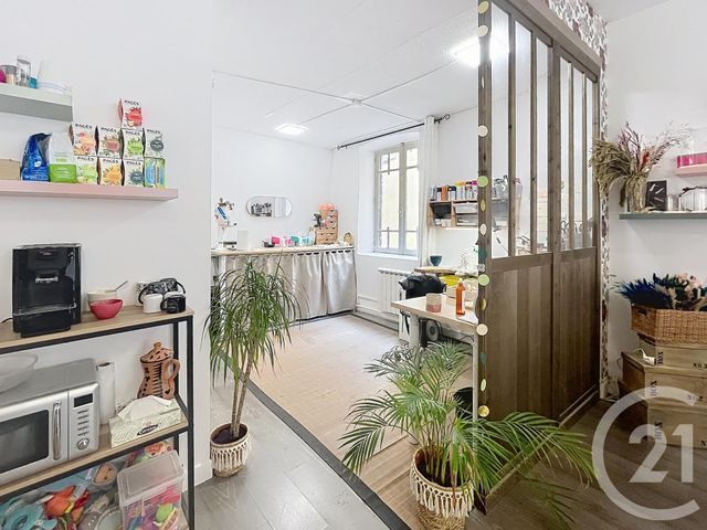 commerce à louer - 40.0 m2 - RIOM - 63 - AUVERGNE - Century 21 Agence Girard