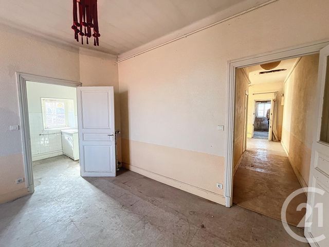 maison à vendre - 10 pièces - 388.0 m2 - RIOM - 63 - AUVERGNE - Century 21 Agence Girard