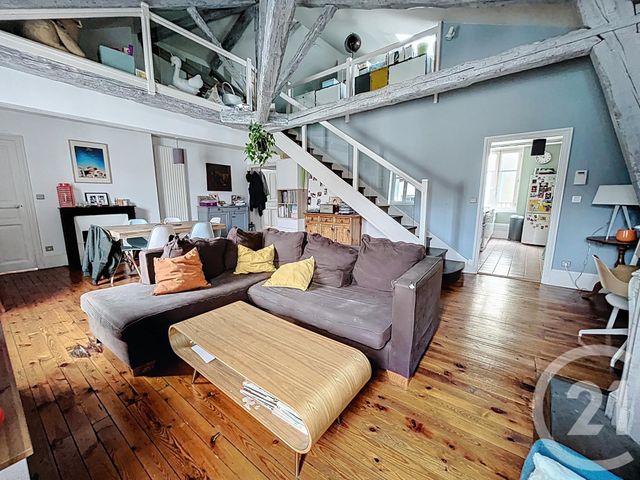 Appartement F5 à vendre - 6 pièces - 127.57 m2 - RIOM - 63 - AUVERGNE - Century 21 Agence Girard