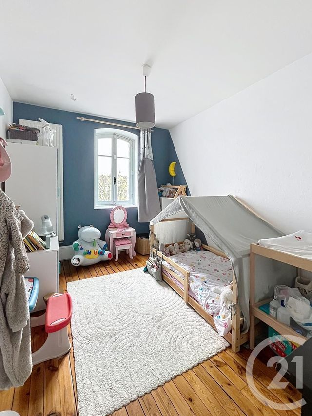 Appartement F5 à vendre - 6 pièces - 127.57 m2 - RIOM - 63 - AUVERGNE - Century 21 Agence Girard