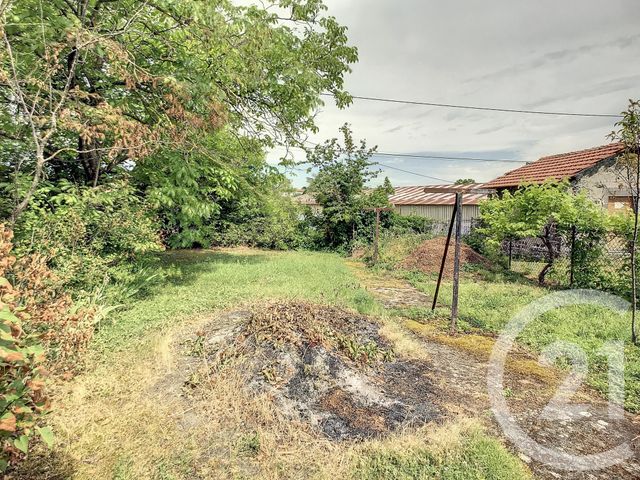 terrain à vendre - 900.0 m2 - RIOM - 63 - AUVERGNE - Century 21 Agence Girard