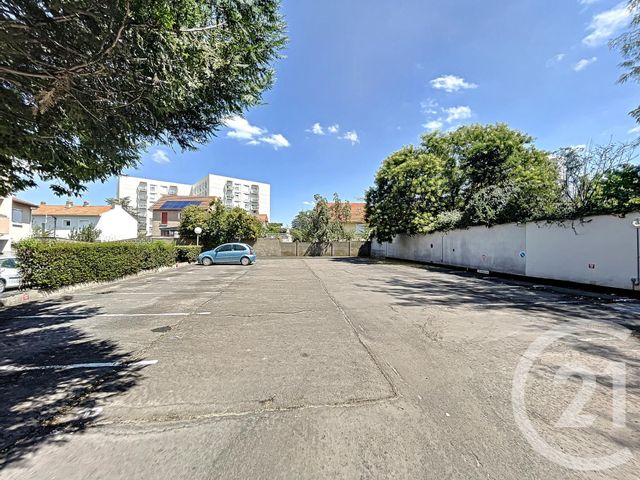 Appartement Studio à louer - 1 pièce - 18.05 m2 - CLERMONT FERRAND - 63 - AUVERGNE - Century 21 Agence Girard