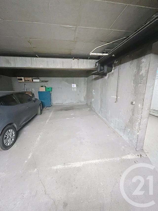 Appartement F3 à louer - 3 pièces - 64.93 m2 - RIOM - 63 - AUVERGNE - Century 21 Agence Girard