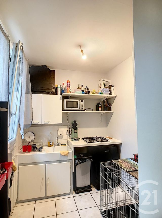 Appartement F2 à louer - 2 pièces - 36.46 m2 - GIMEAUX - 63 - AUVERGNE - Century 21 Agence Girard
