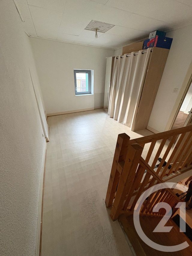 Appartement Duplex à louer - 2 pièces - 50.84 m2 - RIOM - 63 - AUVERGNE - Century 21 Agence Girard