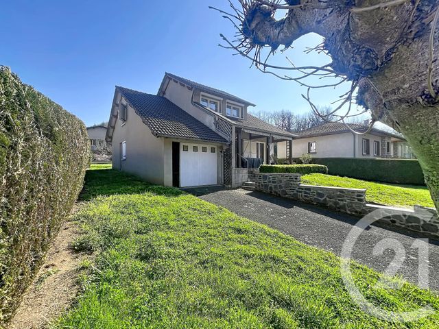 maison à vendre - 5 pièces - 115.0 m2 - MASSIAC - 15 - AUVERGNE - Century 21 Agence Girard