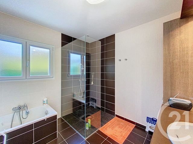 maison à vendre - 5 pièces - 159.26 m2 - MONTPENSIER - 63 - AUVERGNE - Century 21 Agence Girard