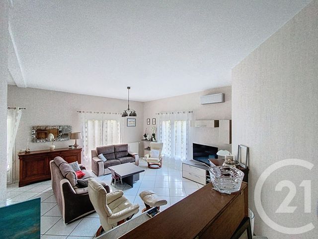 maison à vendre - 5 pièces - 159.26 m2 - MONTPENSIER - 63 - AUVERGNE - Century 21 Agence Girard