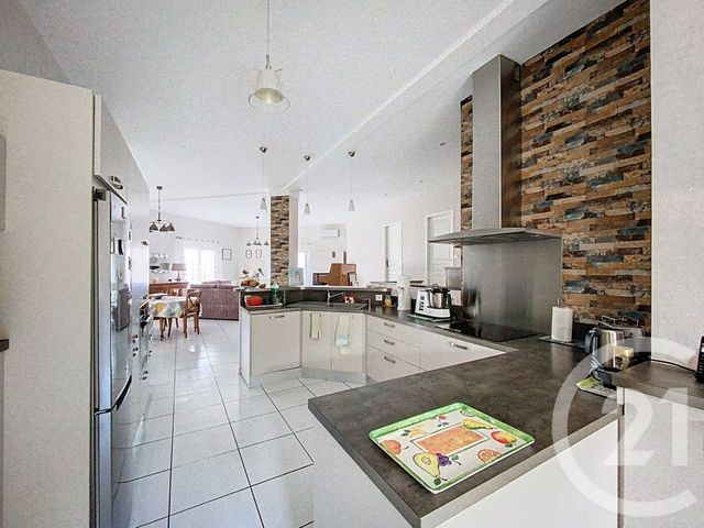 maison à vendre - 5 pièces - 159.26 m2 - MONTPENSIER - 63 - AUVERGNE - Century 21 Agence Girard