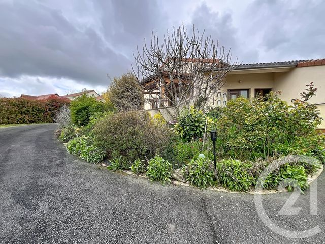 maison à vendre - 5 pièces - 159.26 m2 - MONTPENSIER - 63 - AUVERGNE - Century 21 Agence Girard