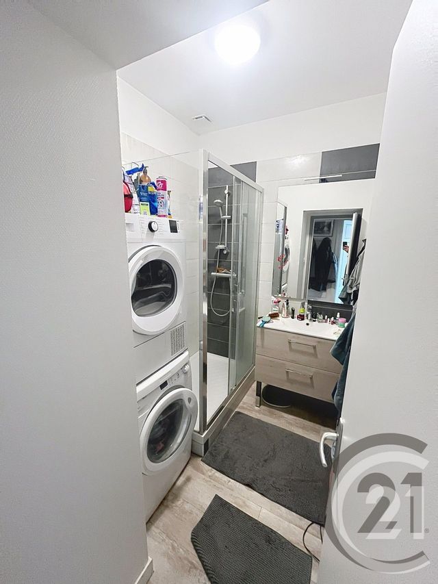 Appartement F3 à louer - 3 pièces - 73.0 m2 - VICHY - 03 - AUVERGNE - Century 21 Agence Girard