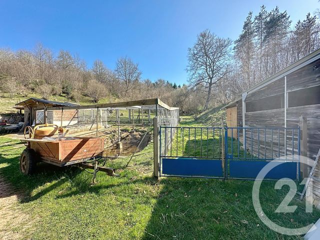 maison à vendre - 7 pièces - 180.0 m2 - CHAPDES BEAUFORT - 63 - AUVERGNE - Century 21 Agence Girard