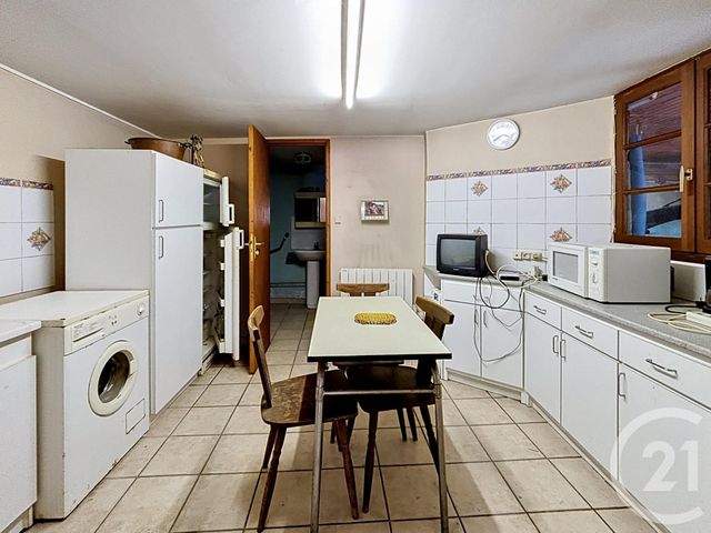 maison à vendre - 5 pièces - 125.0 m2 - YSSAC LA TOURETTE - 63 - AUVERGNE - Century 21 Agence Girard