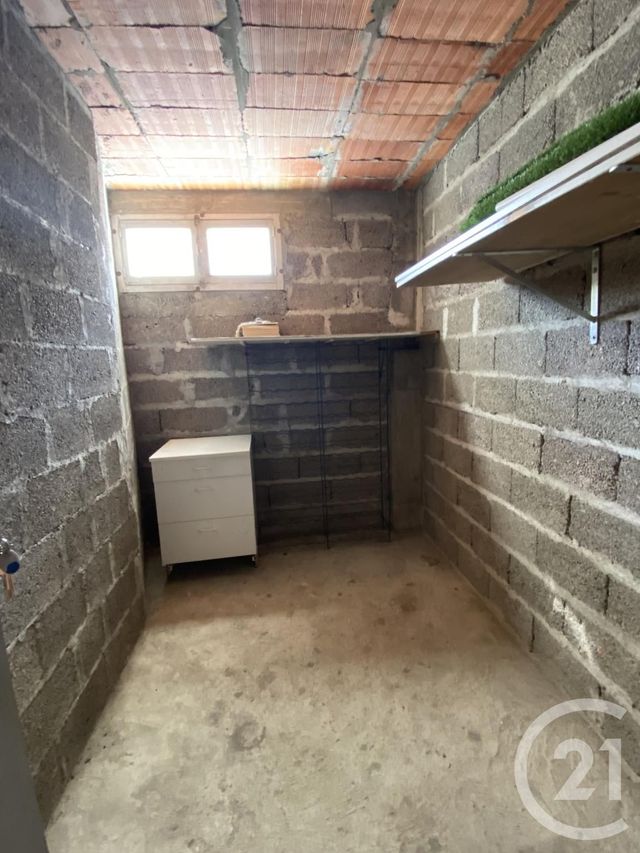 Appartement F3 à louer - 3 pièces - 53.66 m2 - RIOM - 63 - AUVERGNE - Century 21 Agence Girard