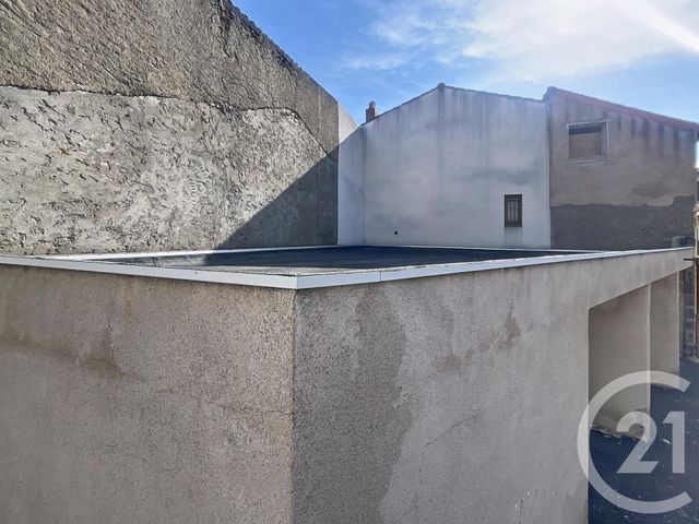 parking à vendre - 72.0 m2 - MOZAC - 63 - AUVERGNE - Century 21 Agence Girard