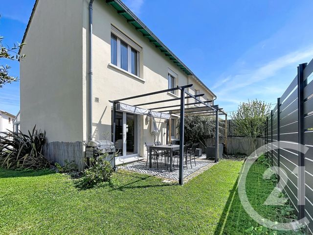 maison à vendre - 5 pièces - 96.0 m2 - RIOM - 63 - AUVERGNE - Century 21 Agence Girard