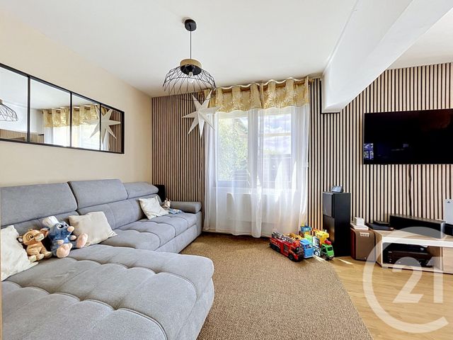 maison à vendre - 5 pièces - 96.0 m2 - RIOM - 63 - AUVERGNE - Century 21 Agence Girard