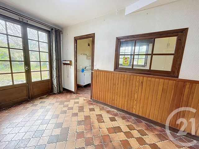 maison à vendre - 8 pièces - 210.0 m2 - VARENNES SUR MORGE - 63 - AUVERGNE - Century 21 Agence Girard