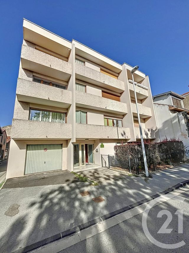 Appartement F1 à vendre - 1 pièce - 30.49 m2 - RIOM - 63 - AUVERGNE - Century 21 Agence Girard
