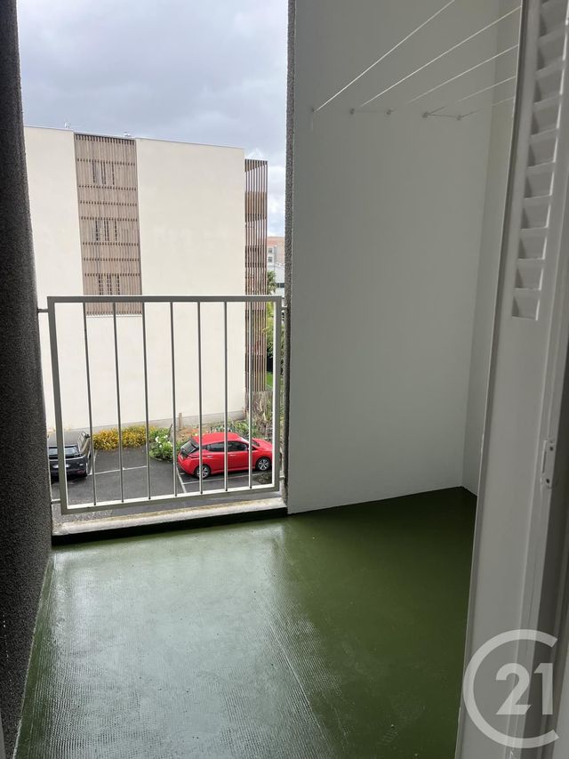 Appartement F2 à louer - 2 pièces - 54.9 m2 - CLERMONT FERRAND - 63 - AUVERGNE - Century 21 Agence Girard