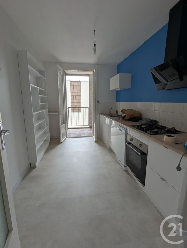 Appartement F2 à louer - 2 pièces - 54.9 m2 - CLERMONT FERRAND - 63 - AUVERGNE - Century 21 Agence Girard