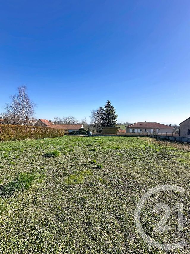 terrain à vendre - 836.0 m2 - BEAUREGARD VENDON - 63 - AUVERGNE - Century 21 Agence Girard