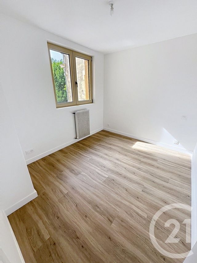 Appartement F3 à louer - 3 pièces - 79.21 m2 - VICHY - 03 - AUVERGNE - Century 21 Agence Girard