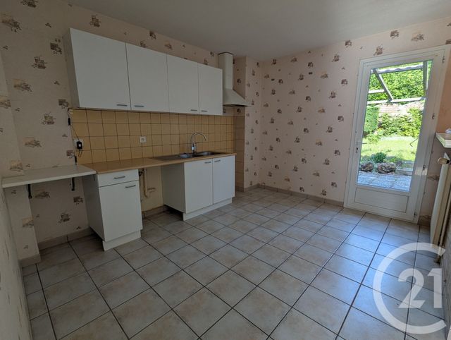 maison à louer - 4 pièces - 86.59 m2 - CHATEAUGAY - 63 - AUVERGNE - Century 21 Agence Girard