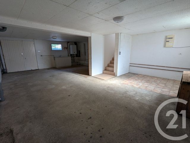 maison à louer - 4 pièces - 86.59 m2 - CHATEAUGAY - 63 - AUVERGNE - Century 21 Agence Girard