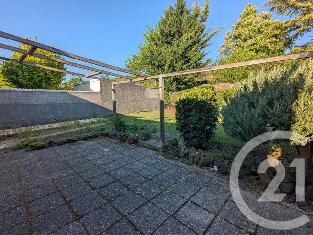 maison à louer - 4 pièces - 86.59 m2 - CHATEAUGAY - 63 - AUVERGNE - Century 21 Agence Girard