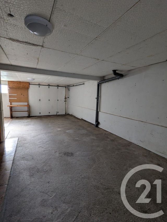 maison à louer - 4 pièces - 86.59 m2 - CHATEAUGAY - 63 - AUVERGNE - Century 21 Agence Girard