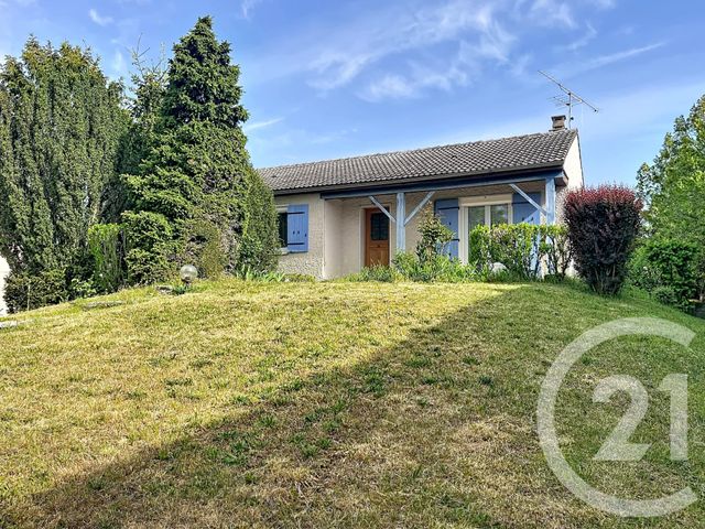 maison à vendre - 8 pièces - 134.0 m2 - MOZAC - 63 - AUVERGNE - Century 21 Agence Girard