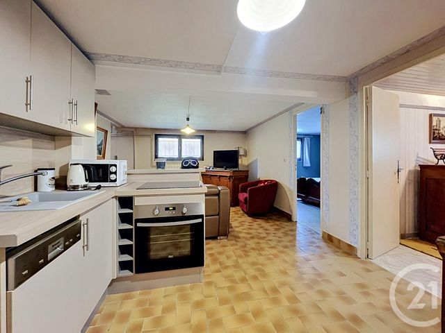 maison à vendre - 8 pièces - 134.0 m2 - MOZAC - 63 - AUVERGNE - Century 21 Agence Girard