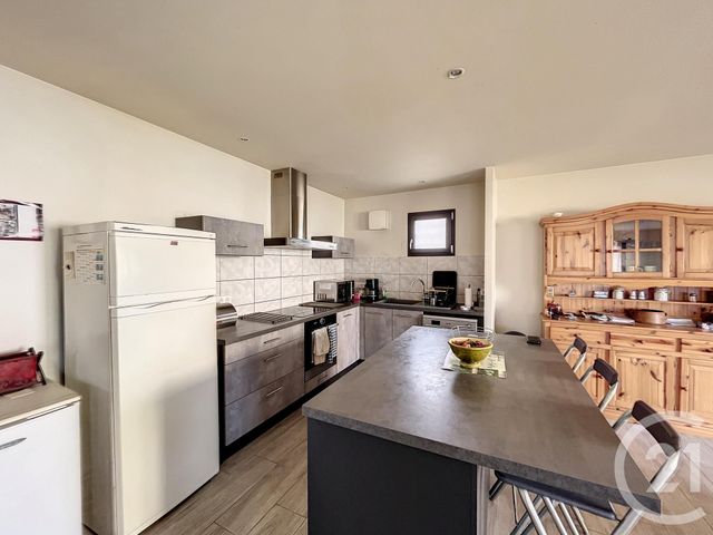 maison à louer - 4 pièces - 100.55 m2 - ST IGNAT - 63 - AUVERGNE - Century 21 Agence Girard