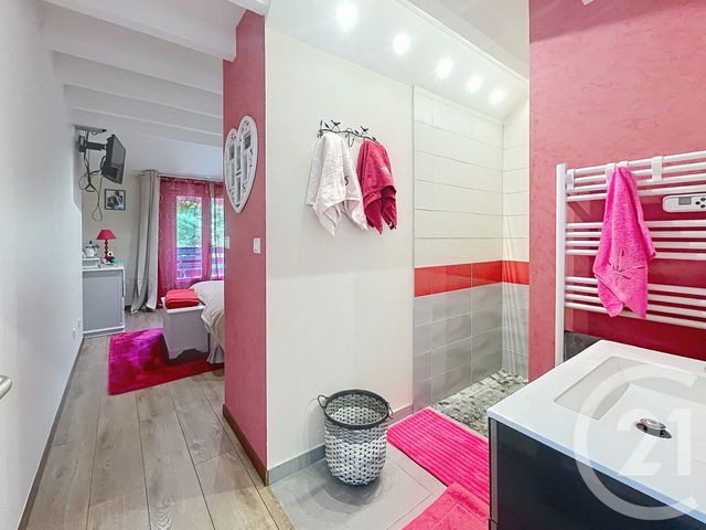 maison à vendre - 5 pièces - 124.0 m2 - RIOM - 63 - AUVERGNE - Century 21 Agence Girard
